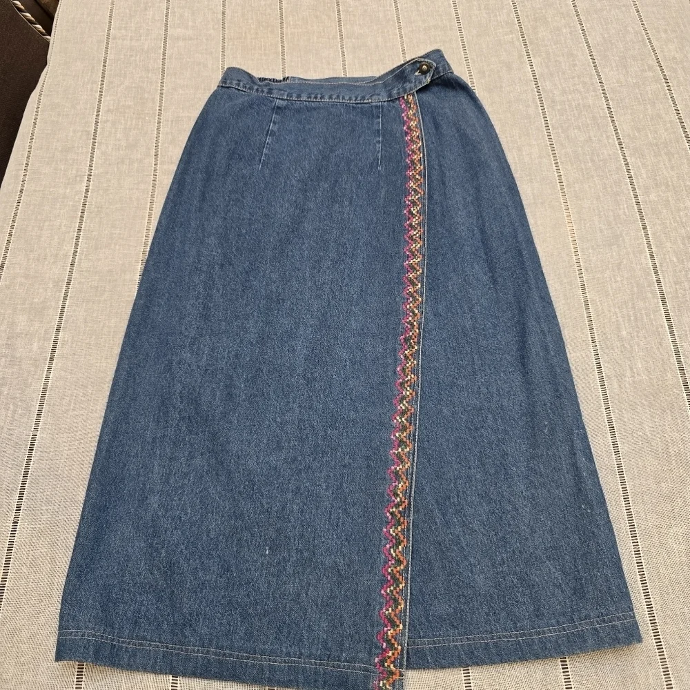 Rhythm Blue Women’s Embroidered Floral Denim Jacket Sz LgSkirt Maxi Set Size Med